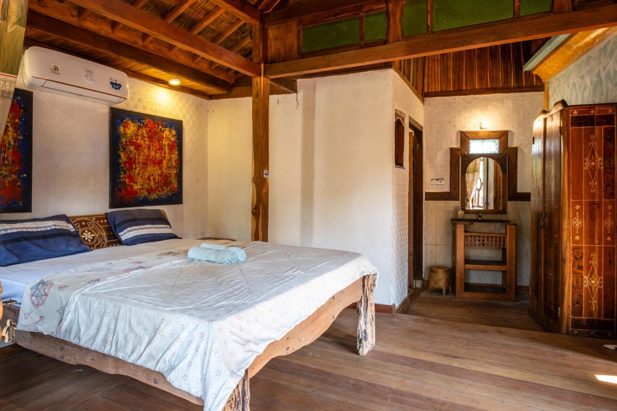 Lombok Stanley Garden Villas Montongbuwoh Exteriör bild