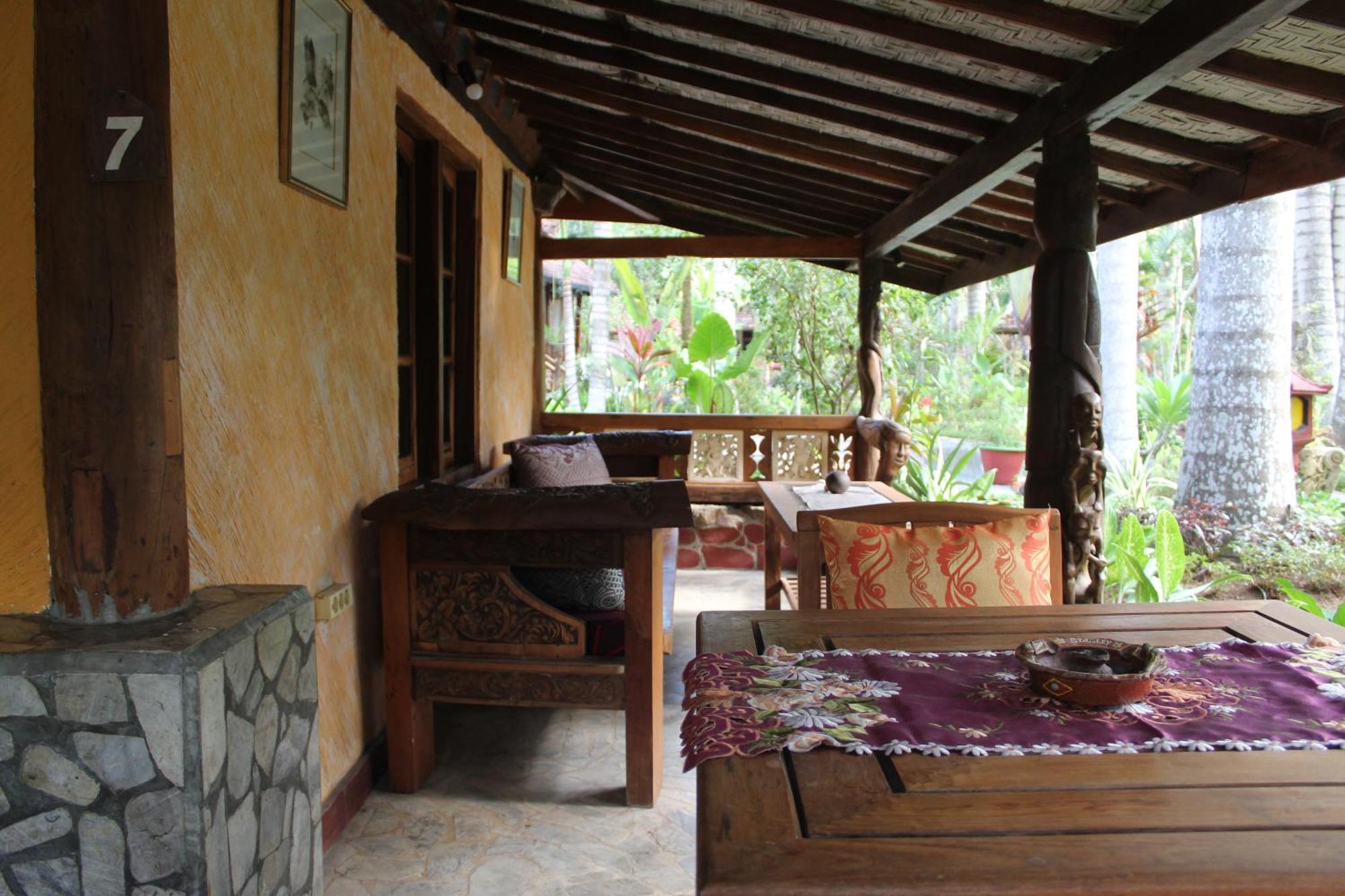 Lombok Stanley Garden Villas Montongbuwoh Exteriör bild
