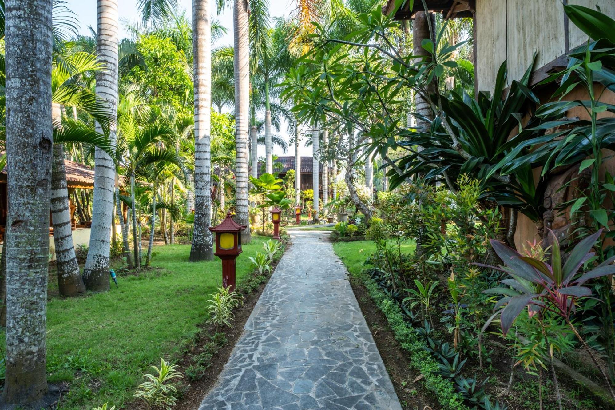 Lombok Stanley Garden Villas Montongbuwoh Exteriör bild