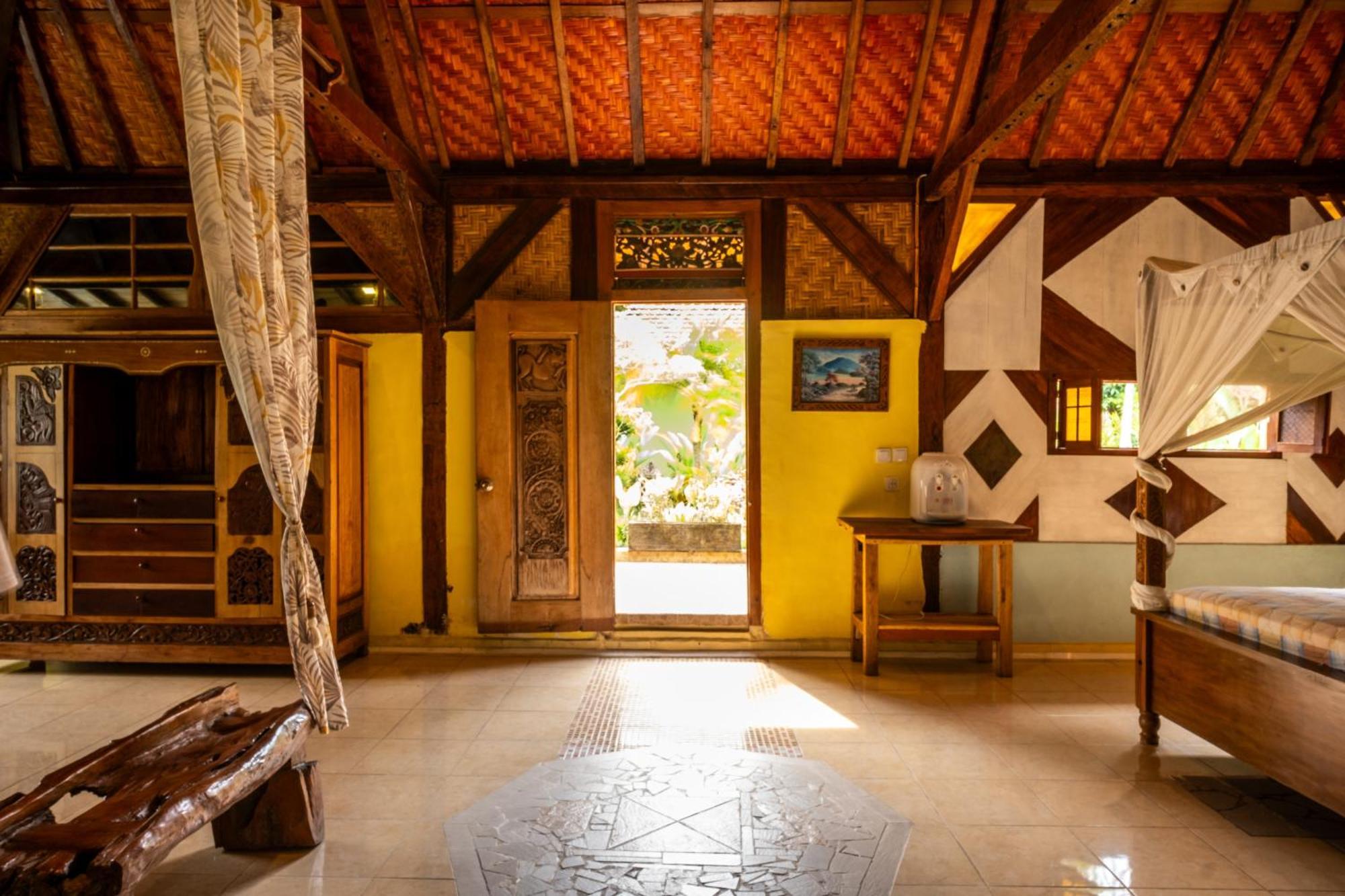 Lombok Stanley Garden Villas Montongbuwoh Exteriör bild